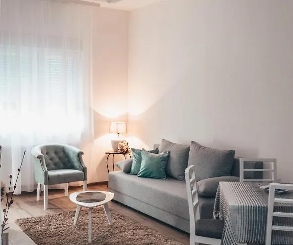 Апартаменты Lena Баня-Ковиляча