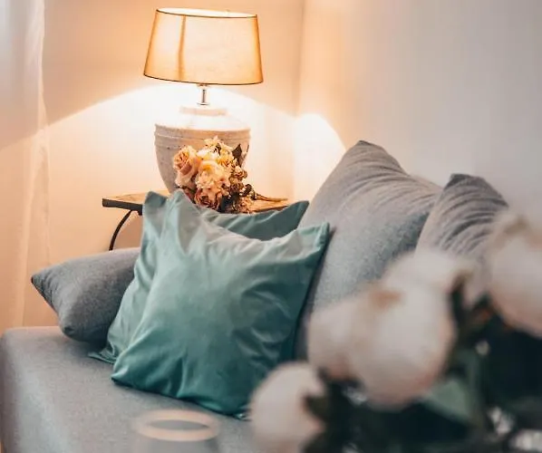 Апартаменты Lena *