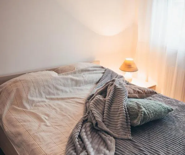 Lena Апартаменты Баня-Ковиляча